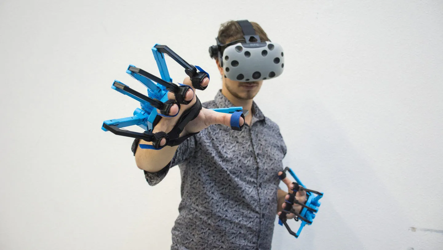 Senseglove DK1 Haptic glove & Vive headset