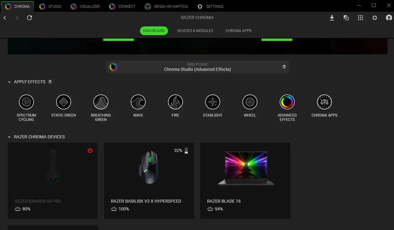 Razer Chroma App dashboard with effect presets and connected Razer Chroma devices